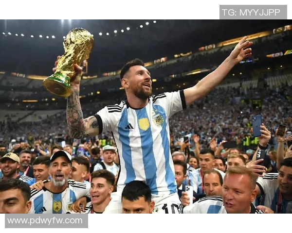 阿根廷足球天王抖音挑战赛精彩瞬间展现球技与幽默风采